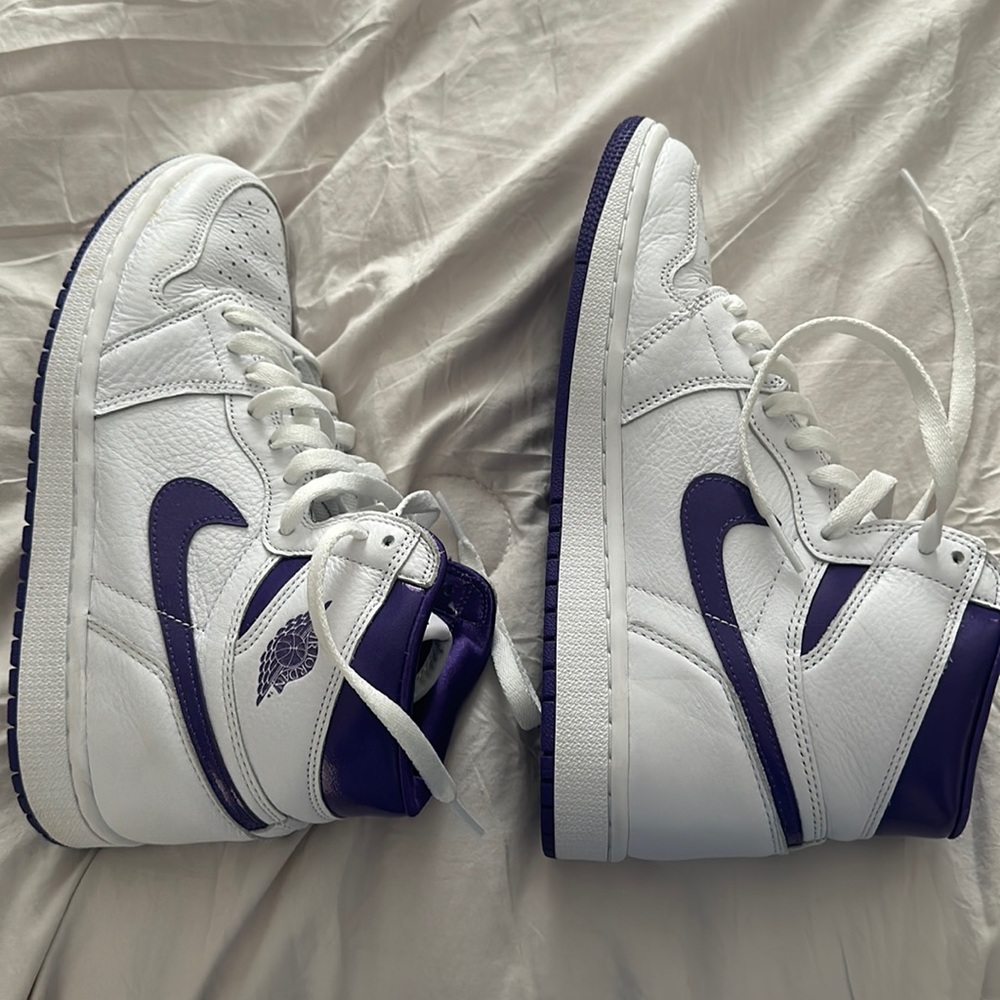 Women’s air Jordan 1 high OG - court purple